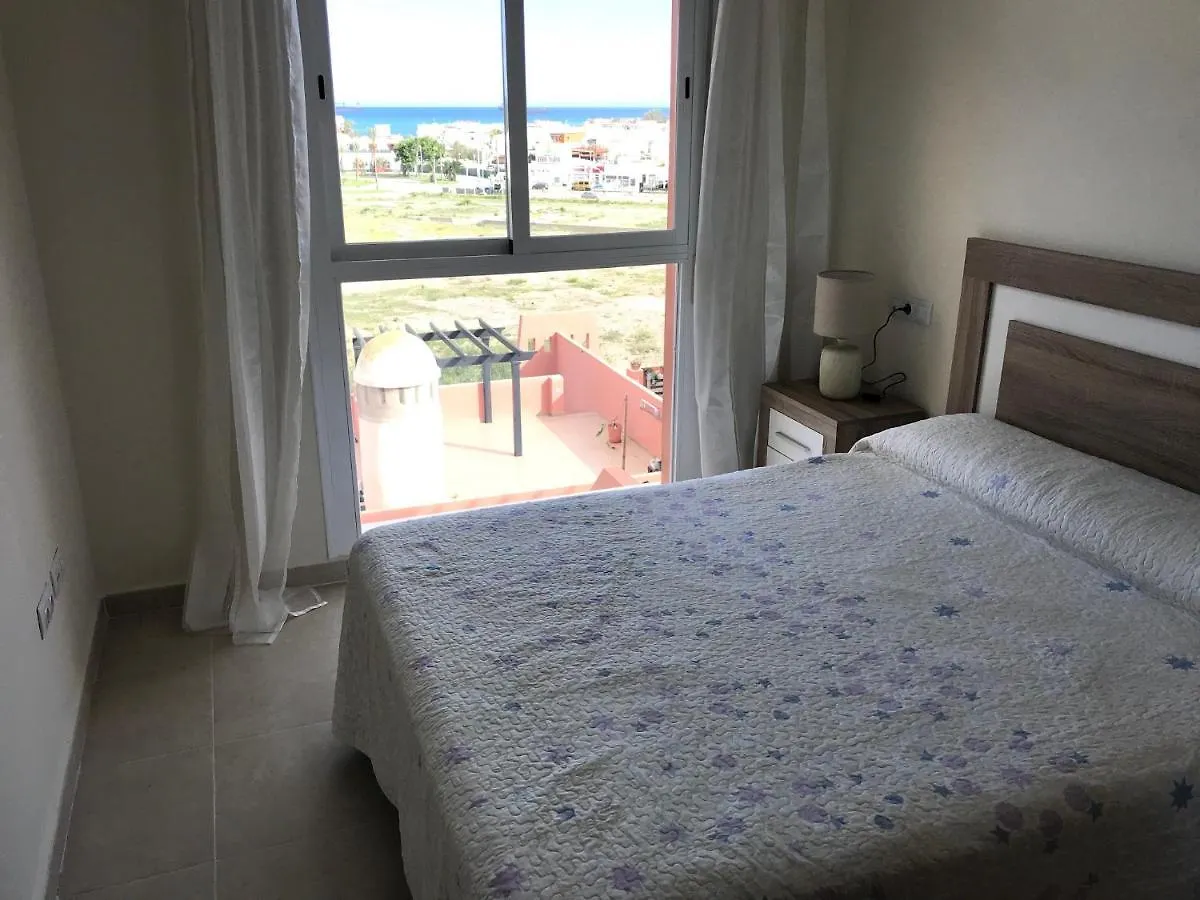 Apartamento Atico con piscina privada vistas al mar Vera España