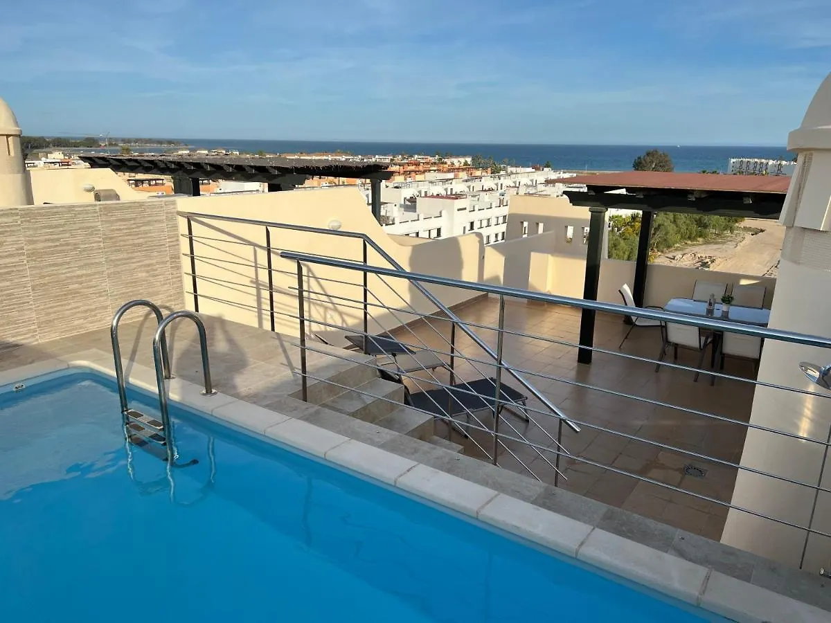 Apartamento Atico con piscina privada vistas al mar Vera